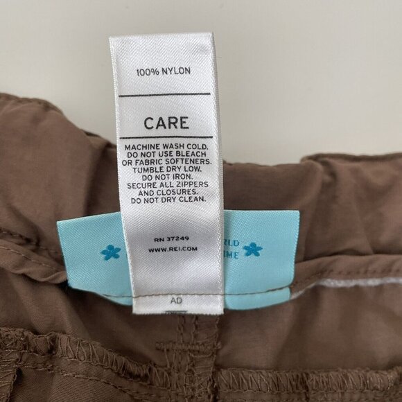 REI Shorts Girls XL (18) Lightweight Cargo Brown Nylon Outdoors Hiking Camping - Picture 7 of 13
